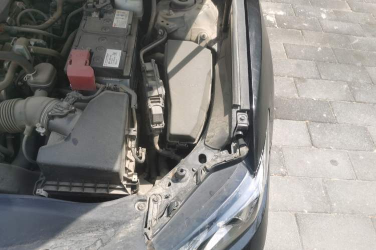 Used Toyota Camry 2021 2.0G Luxury Edition Engine Bay Left