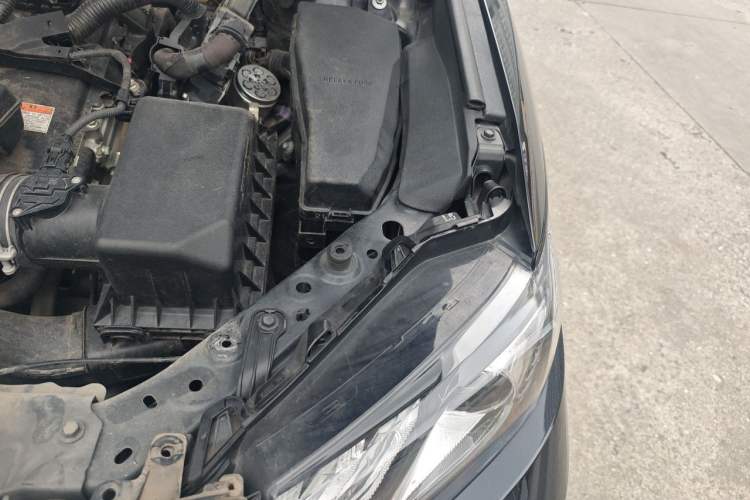 Used Toyota Camry 2021 Dual-Motor 2.5HG Luxury Edition Engine Bay Left