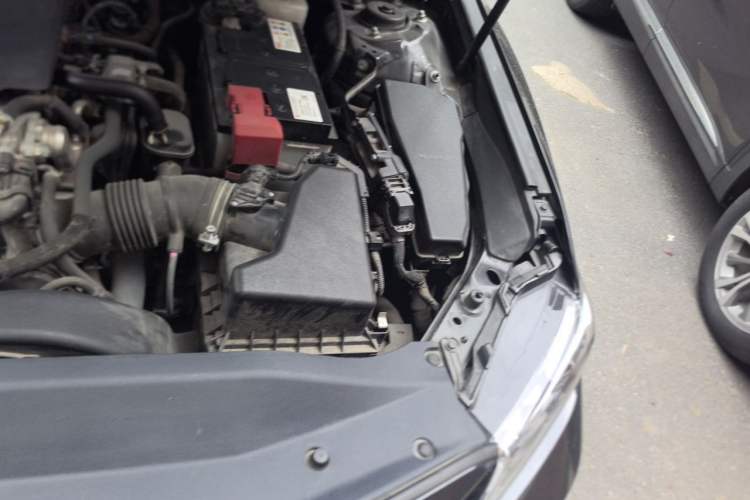 Used Toyota Camry 2021 2.0G Luxury Edition Engine Bay Left