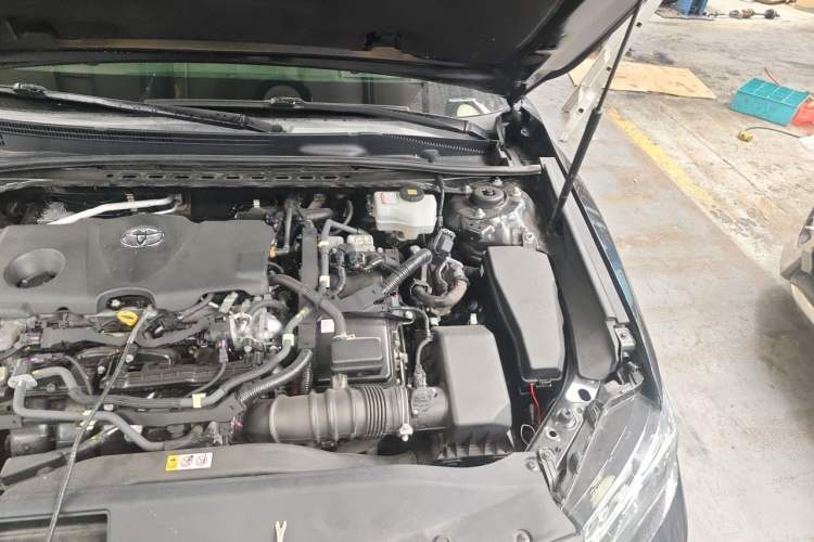 Used Toyota Camry 2021 Dual-Motor 2.5HG Luxury Edition Engine Bay Left