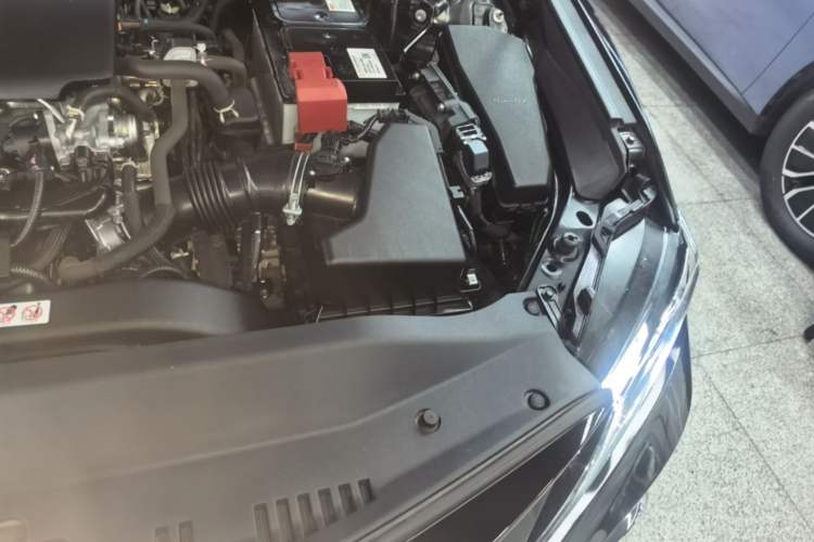 Used Toyota Camry 2021 2.0G Luxury Edition Engine Bay Left