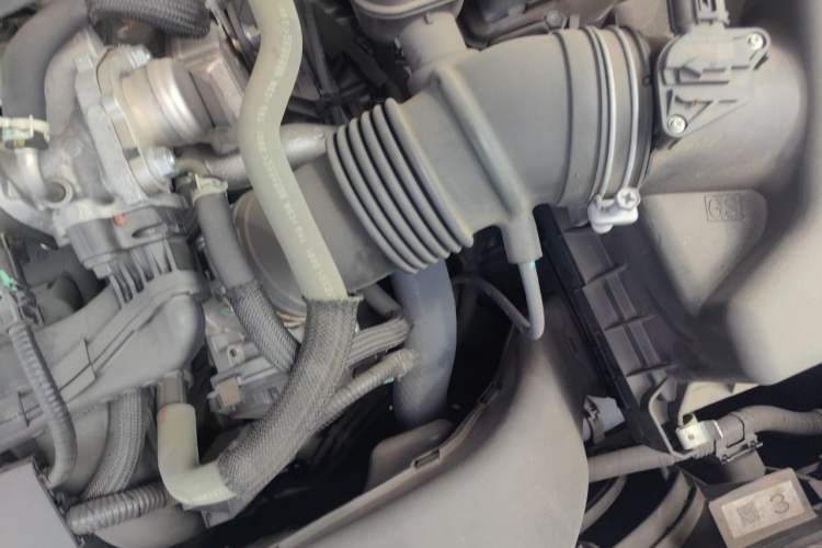 Used Toyota Camry 2021 2.0G Luxury Edition Engine Bay Left