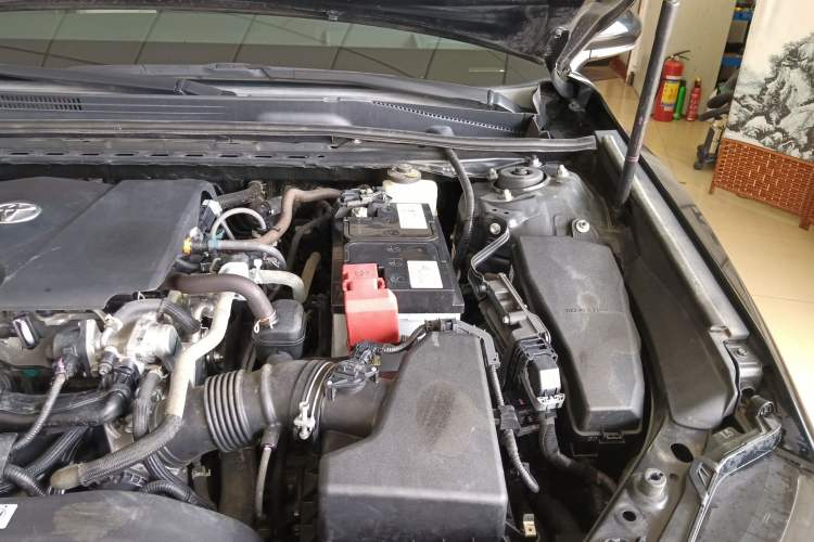 Used Toyota Camry 2021 2.0G Luxury Edition Engine Bay Left