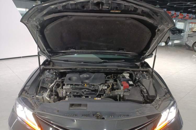 Used Toyota Camry 2021 2.0G Luxury Edition Engine Bay