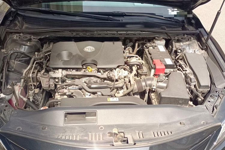 Used Toyota Camry 2021 2.0G Luxury Edition Engine Bay
