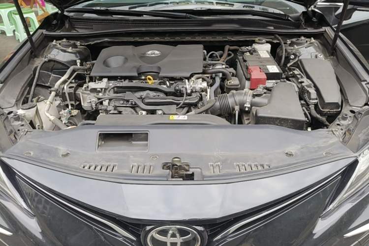 Used Toyota Camry 2021 2.0G Luxury Edition Engine Bay