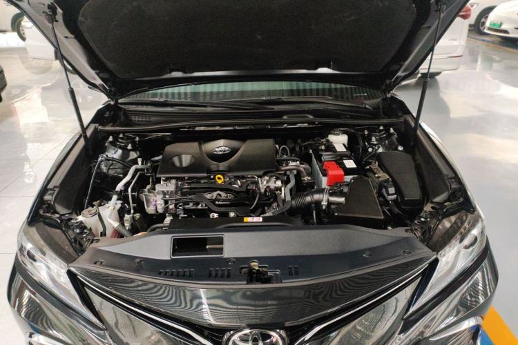 Used Toyota Camry 2021 2.0G Luxury Edition Engine Bay
