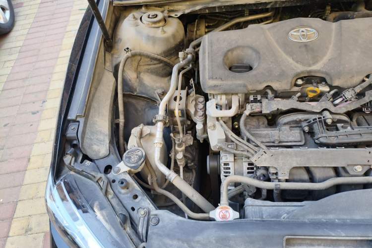 Used Toyota Camry 2021 2.5G Luxury Edition Engine Bay Right
