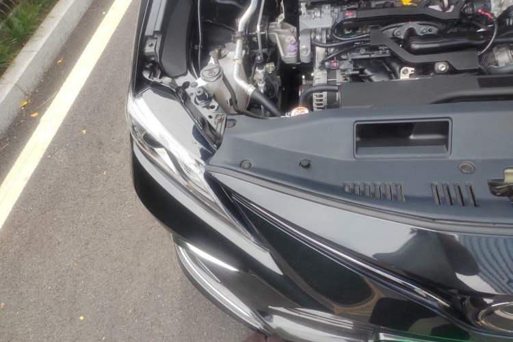 Used Toyota Camry 2021 2.0G Luxury Edition Engine Bay Right