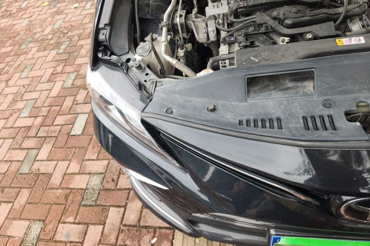 Used Toyota Camry 2021 2.0G Luxury Edition Engine Bay Right
