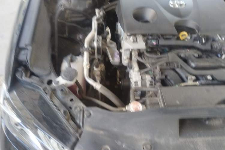 Used Toyota Camry 2021 2.0G Luxury Edition Engine Bay Right