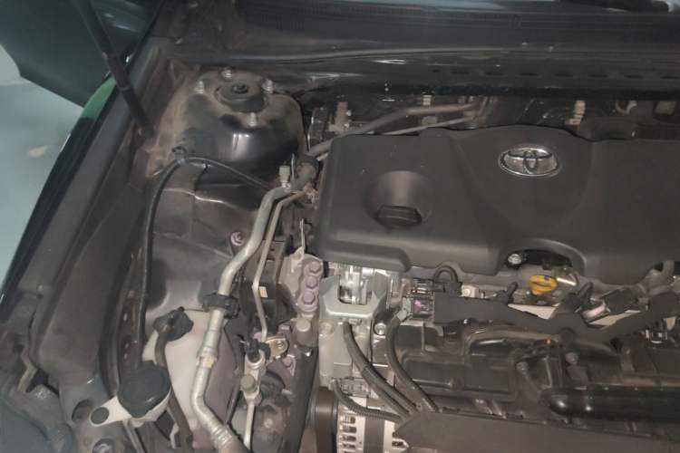 Used Toyota Camry 2021 2.5G Luxury Edition Engine Bay Right