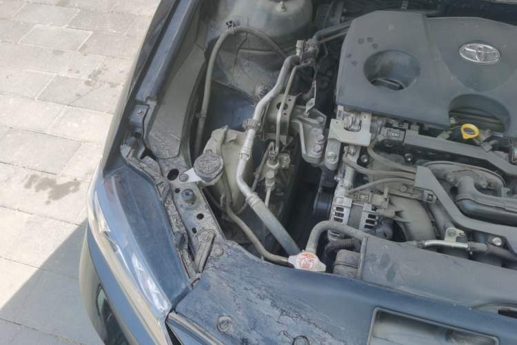 Used Toyota Camry 2021 2.0G Luxury Edition Engine Bay Right