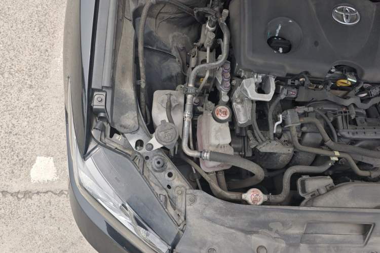 Used Toyota Camry 2021 Dual-Motor 2.5 HGVP Leading Edition Engine Bay Right