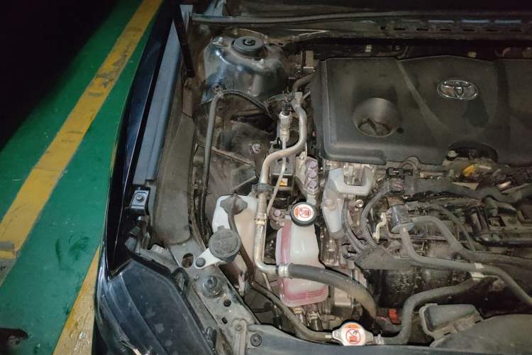 Used Toyota Camry 2021 Dual-Motor 2.5HG Luxury Edition Engine Bay Right