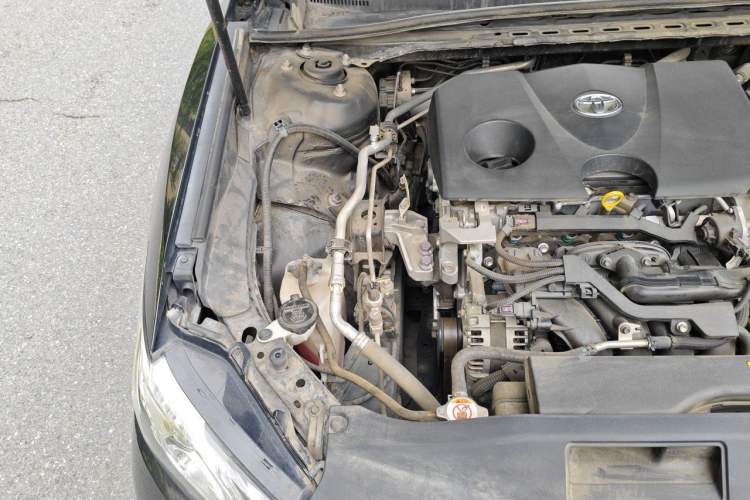 Used Toyota Camry 2021 2.0G Luxury Edition Engine Bay Right