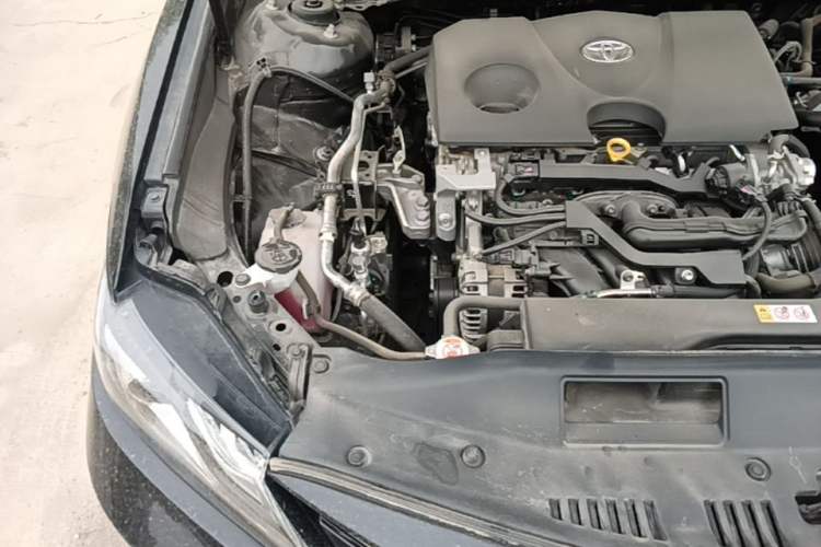 Used Toyota Camry 2021 2.0G Luxury Edition Engine Bay Right