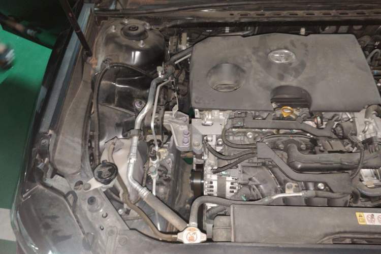Used Toyota Camry 2021 2.0G Luxury Edition Engine Bay Right