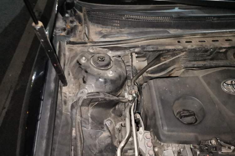 Used Toyota Camry 2021 2.5G Luxury Edition Engine Bay Right