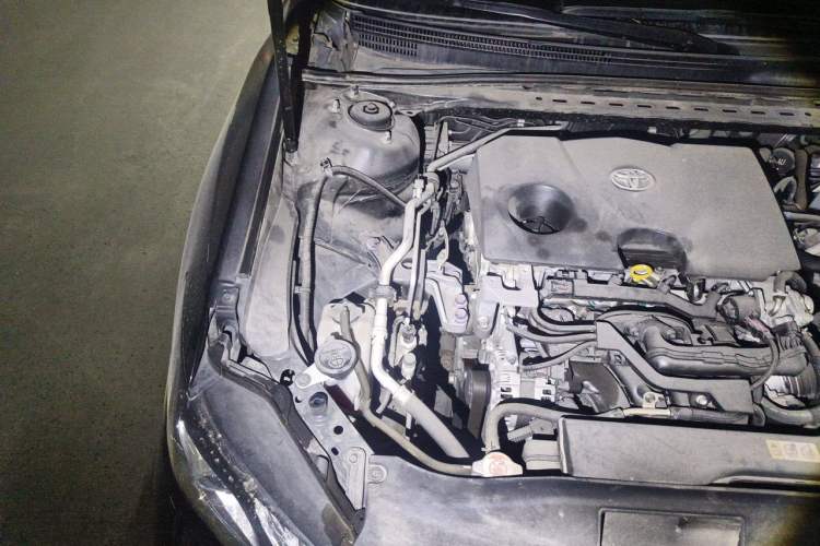 Used Toyota Camry 2021 2.0G Luxury Edition Engine Bay Right