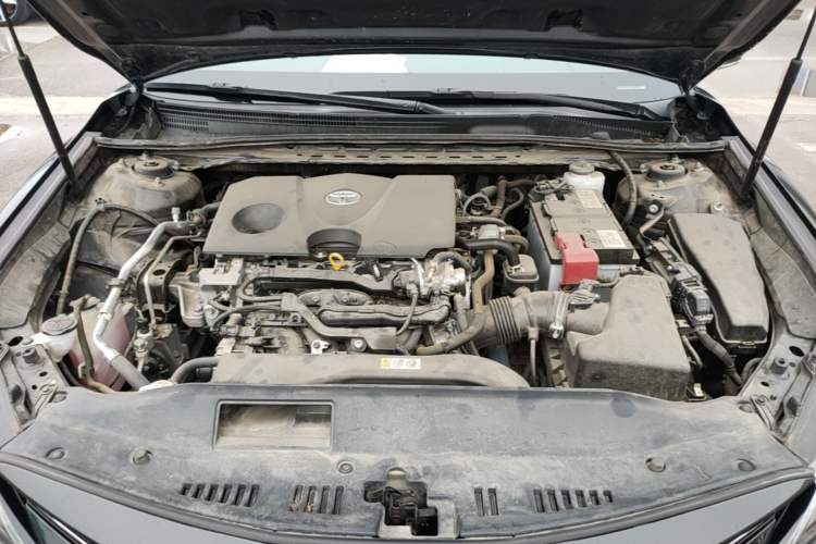 Used Toyota Camry 2021 2.0G Luxury Edition Engine Bay