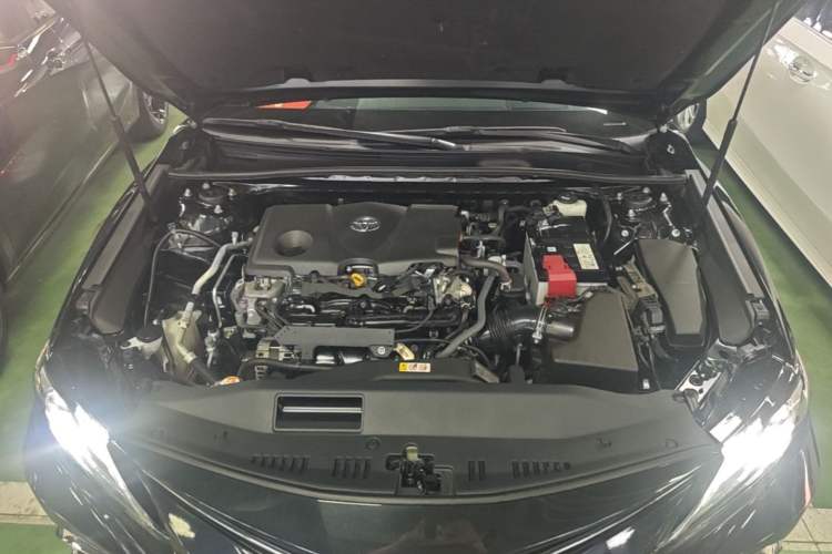 Used Toyota Camry 2021 2.5G Luxury Edition Engine Bay