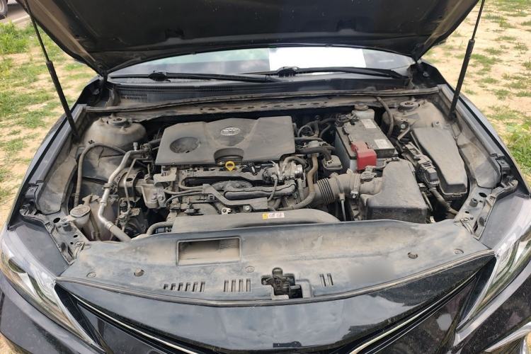 Used Toyota Camry 2021 2.0G Luxury Edition Engine Bay