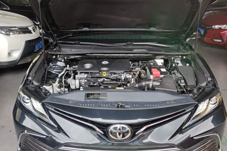 Used Toyota Camry 2021 2.0G Luxury Edition Engine Bay
