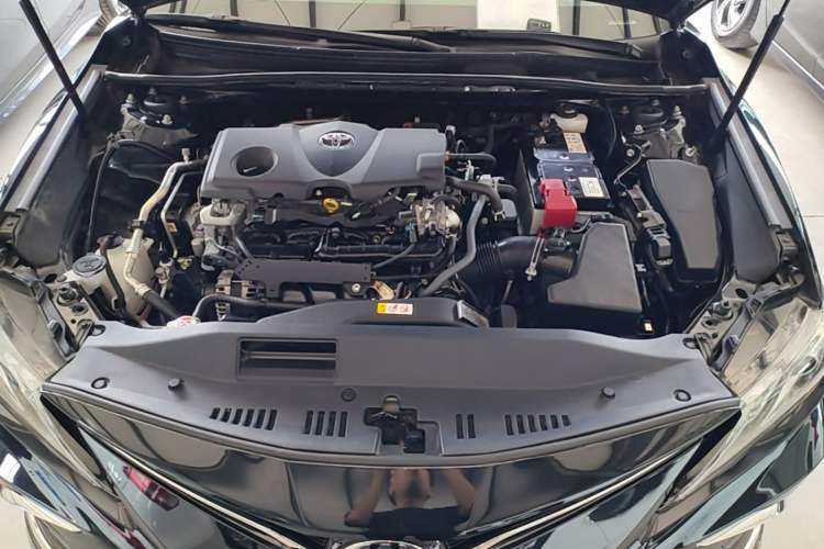 Used Toyota Camry 2021 2.5G Luxury Edition Engine Bay