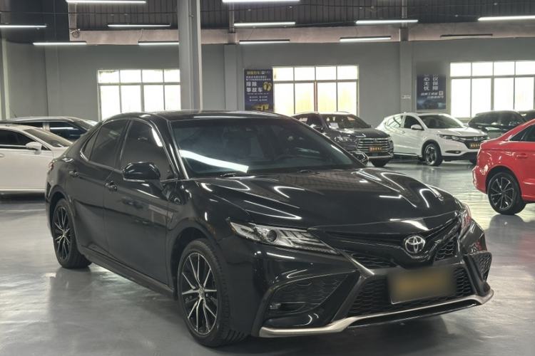 Used Toyota Camry 2021 2.0S FENGSHANG Edition Exterior 1