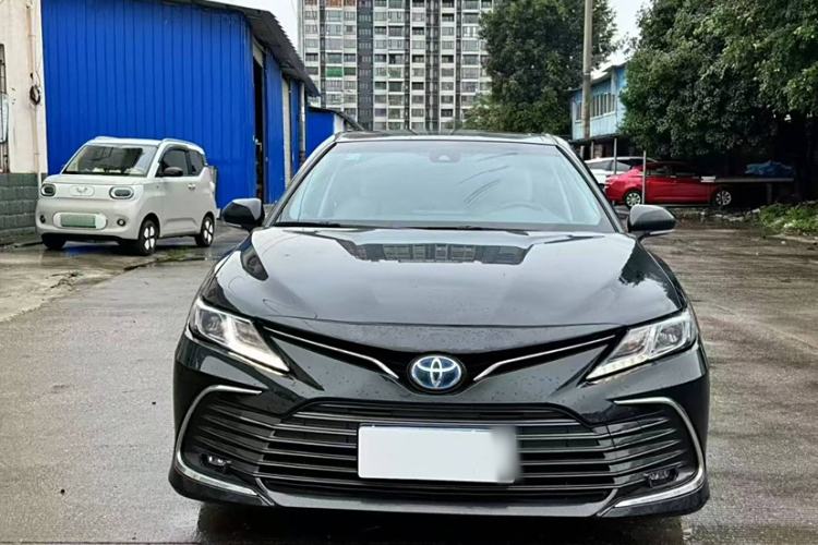 Used Toyota Camry 2021 Dual-Motor 2.5 HGVP Leading Edition Exterior 1