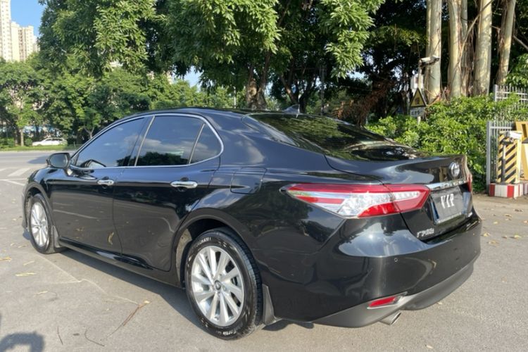Used Toyota Camry 2021 2.0G Luxury Edition Exterior 1