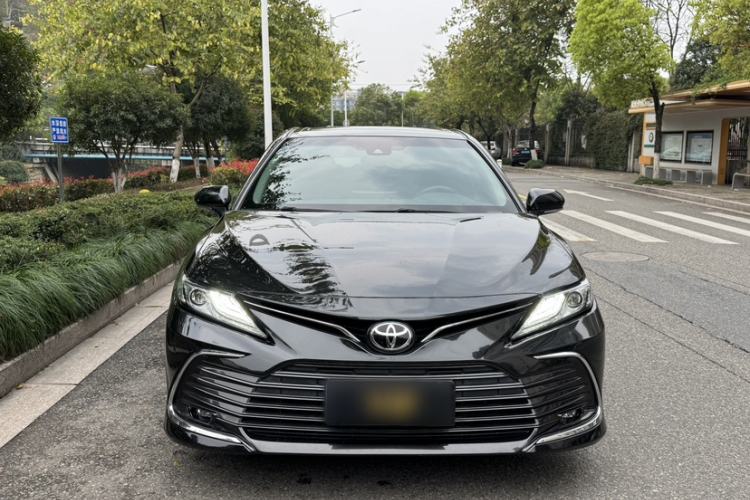 Used Toyota Camry 2021 2.0G Luxury Edition Exterior 1