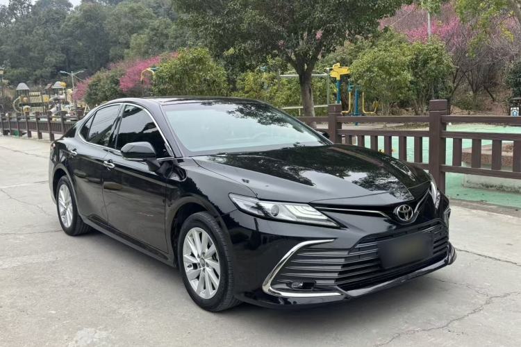 Used Toyota Camry 2021 2.0G Luxury Edition Exterior 2