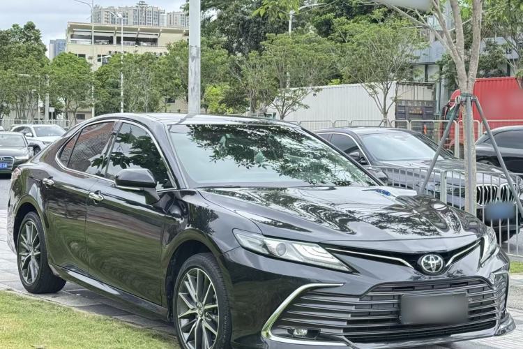 Used Toyota Camry 2021 2.5G Luxury Edition Exterior 2