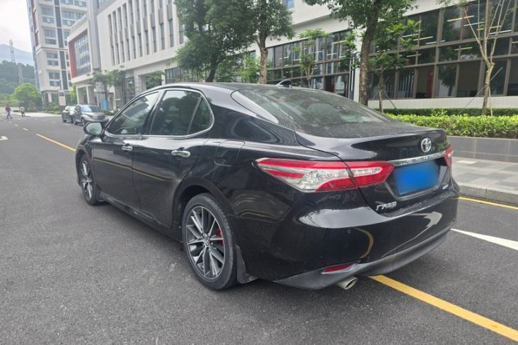 Used Toyota Camry 2021 2.5G Luxury Edition Exterior 2