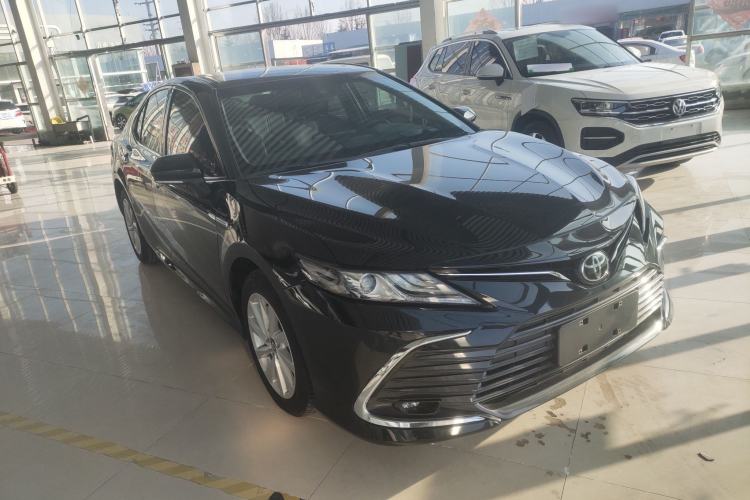 Used Toyota Camry 2021 2.0G Luxury Edition Exterior 2