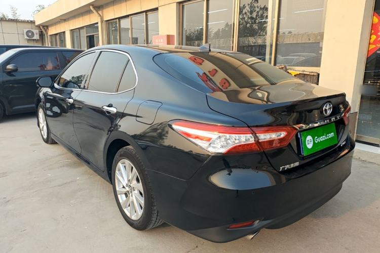 Used Toyota Camry 2021 2.0G Luxury Edition Exterior 2