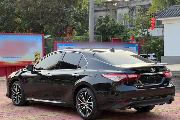 Used Toyota Camry 2021 2.5G Luxury Edition Exterior 2