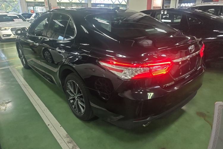 Used Toyota Camry 2021 2.5G Luxury Edition Exterior 2