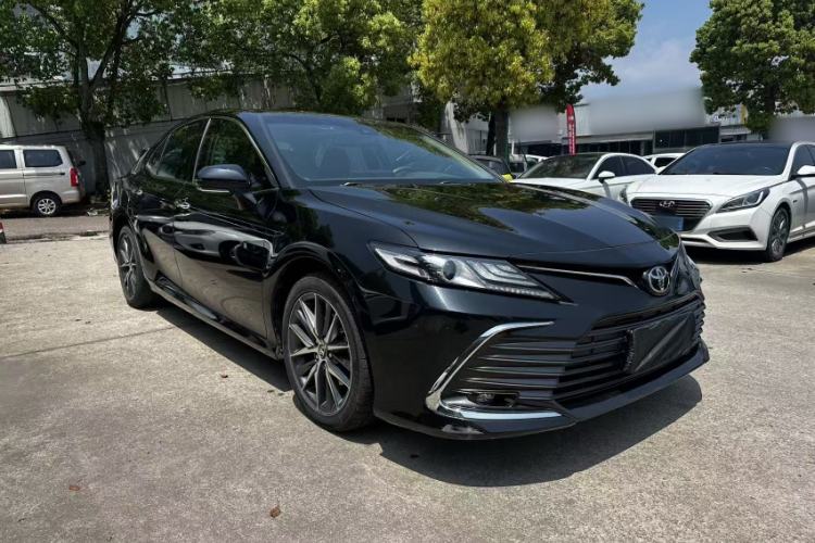Used Toyota Camry 2021 2.5G Luxury Edition Exterior 2