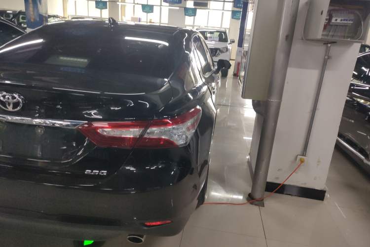 Used Toyota Camry 2021 2.5G Luxury Edition Exterior 3