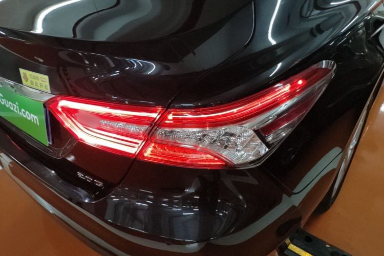 Used Toyota Camry 2021 2.0G Luxury Edition Exterior 3