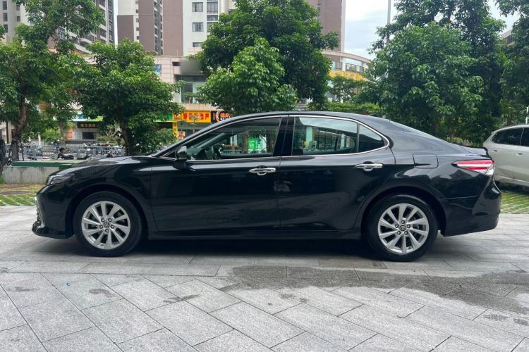 Used Toyota Camry 2021 2.0G Luxury Edition Exterior 3