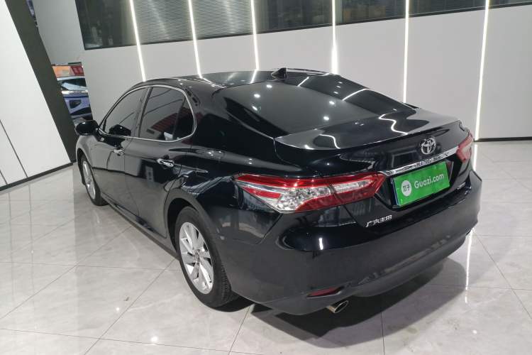 Used Toyota Camry 2021 2.0G Luxury Edition Exterior 3
