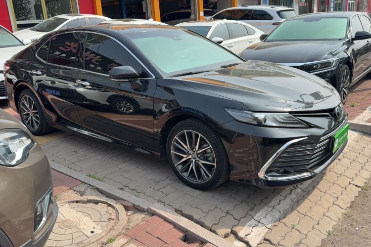 Used Toyota Camry 2021 2.5G Luxury Edition Exterior 3