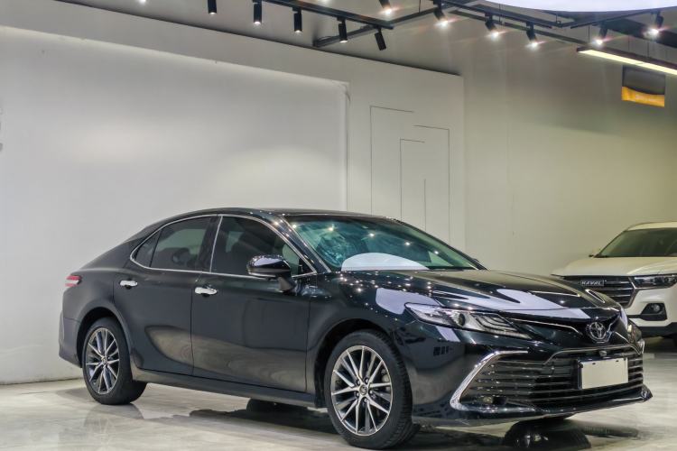 Used Toyota Camry 2021 2.5G Luxury Edition Exterior 4