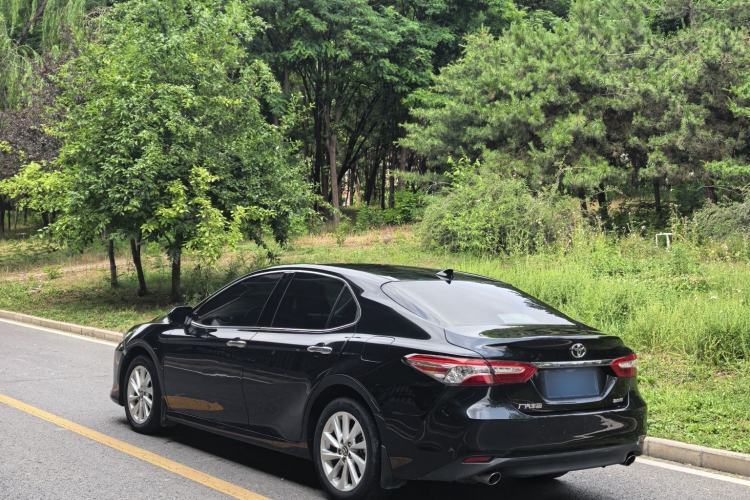 Used Toyota Camry 2021 2.0G Luxury Edition Exterior 4