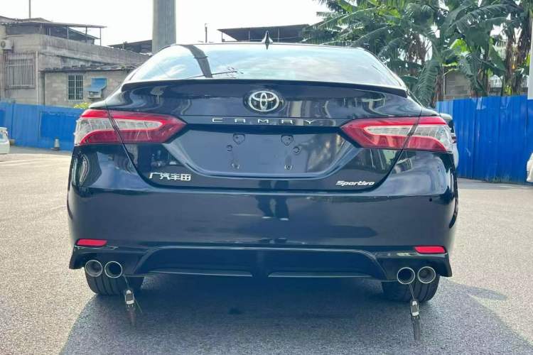 Used Toyota Camry 2021 2.0S FENGSHANG Edition Exterior 4