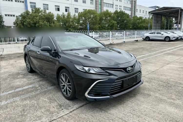 Used Toyota Camry 2021 2.5G Luxury Edition Exterior 4